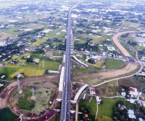 Hạng mục: Cống, nền đường bổ xung và công trình tiện ích Dự án cao tốc Bến Lức - Long Thành