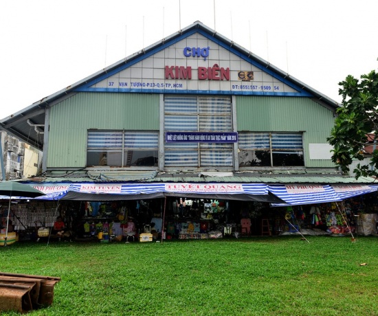 Cải tạo mái tôn - chợ Kim Biên